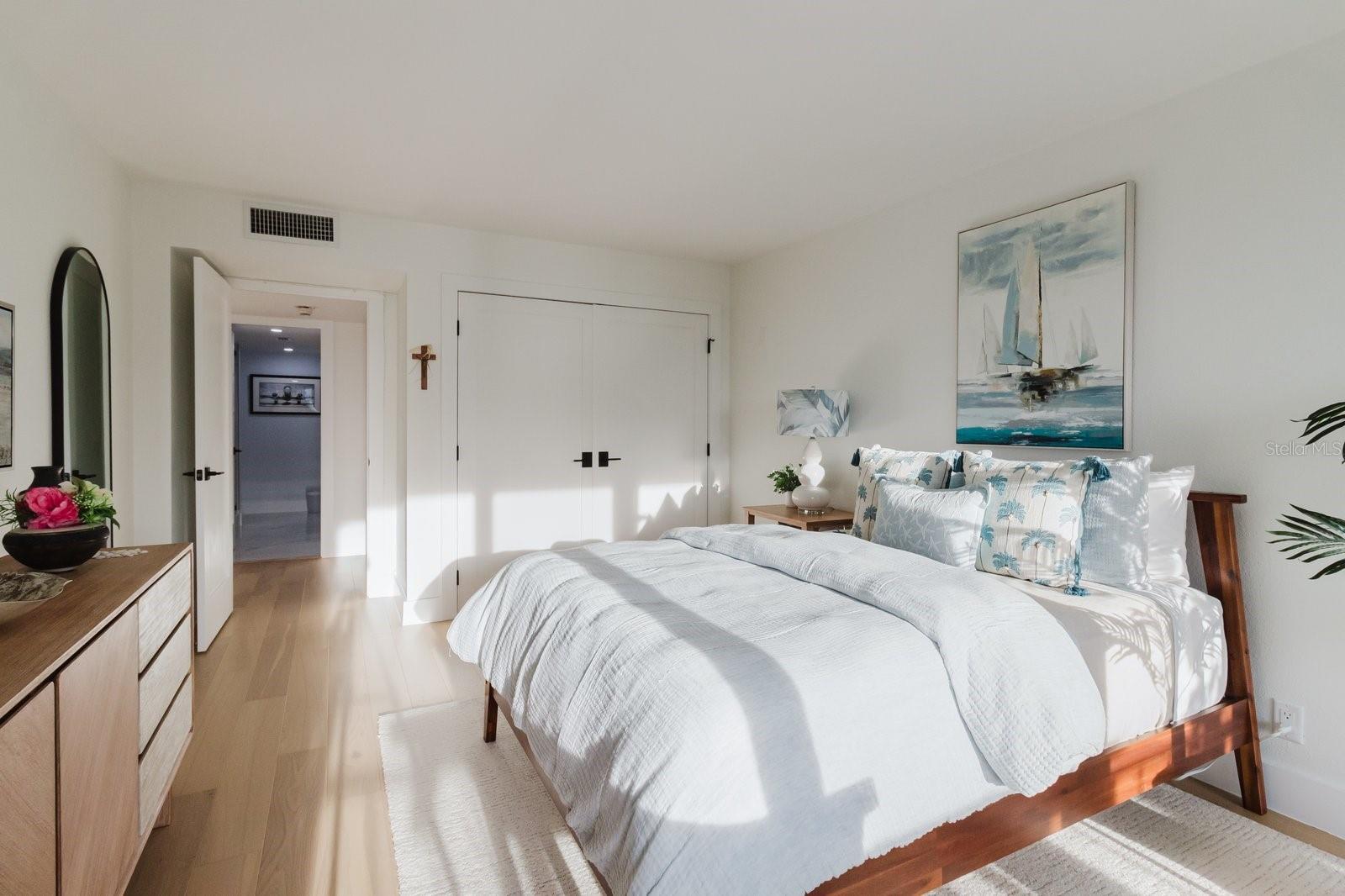 Image 49 of 80 For 100 Oakmont Lane 703