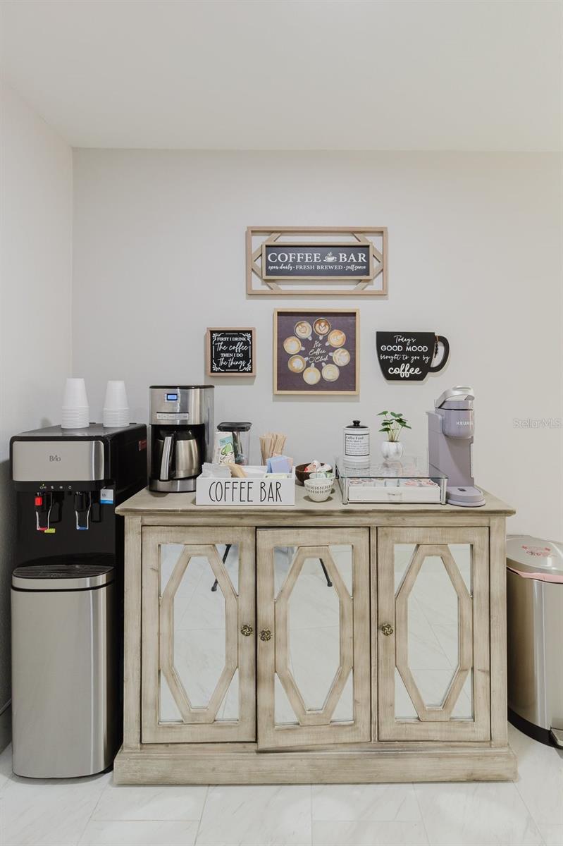 Image 70 of 80 For 100 Oakmont Lane 703