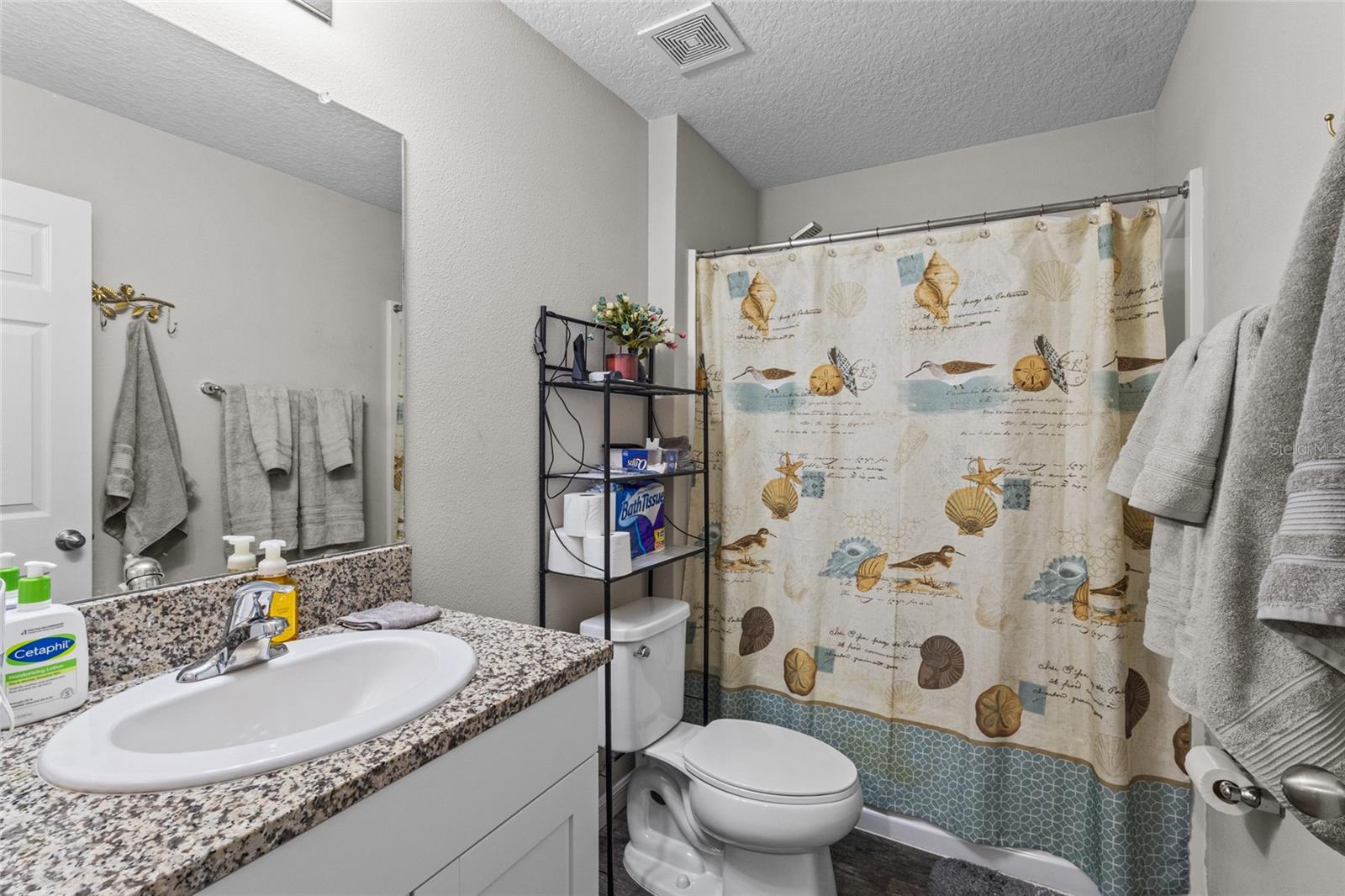 Image 17 of 47 For 12841 Tannencrest Drive