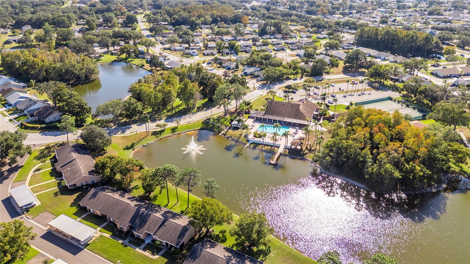 Listing photo id 26 for 9309 Trowbridge Court