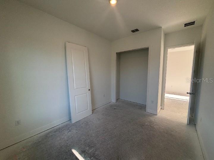 Image 19 of 37 For 414 Junonia Blvs