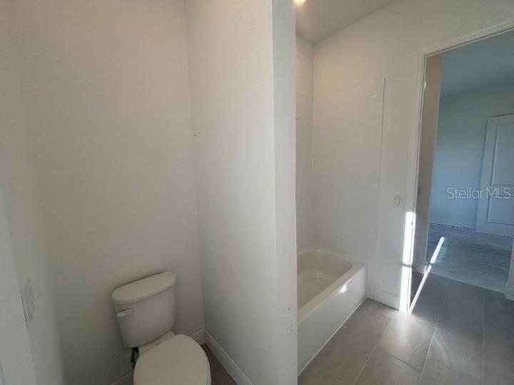 Image 21 of 37 For 414 Junonia Blvs