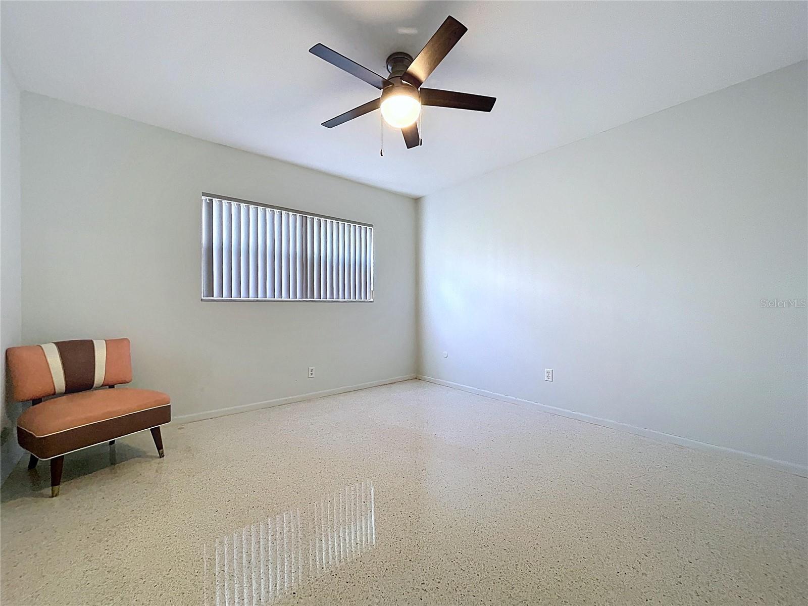 Image 41 of 98 For 1601 Riverhills Drive