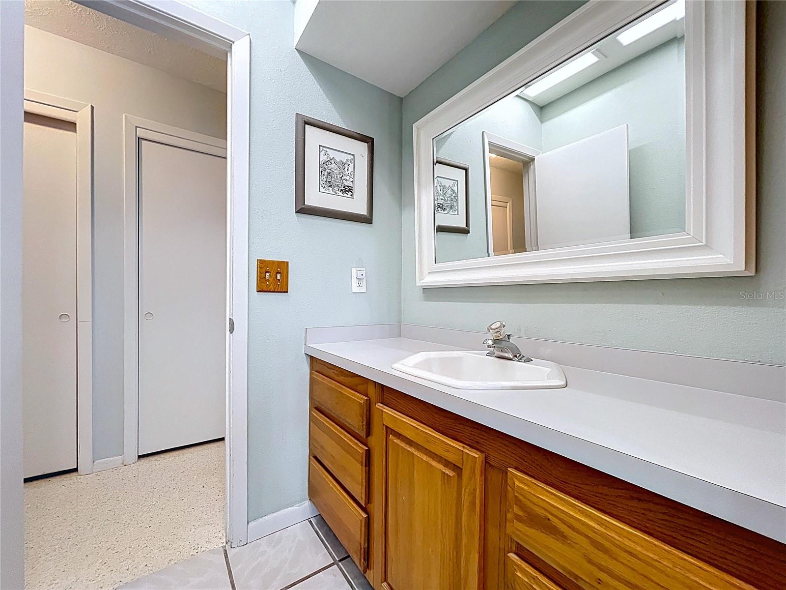 Image 56 of 98 For 1601 Riverhills Drive