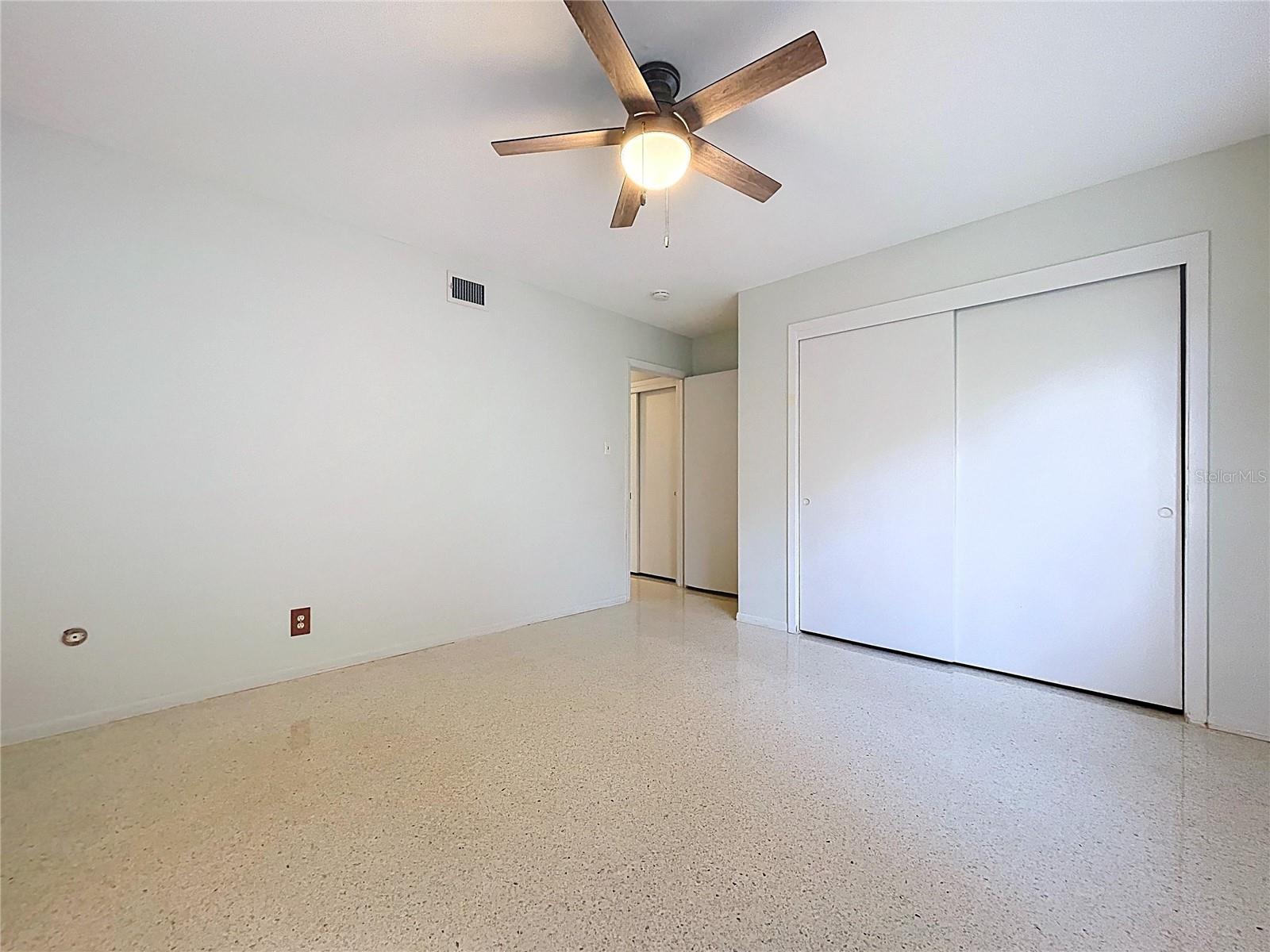 Image 61 of 98 For 1601 Riverhills Drive