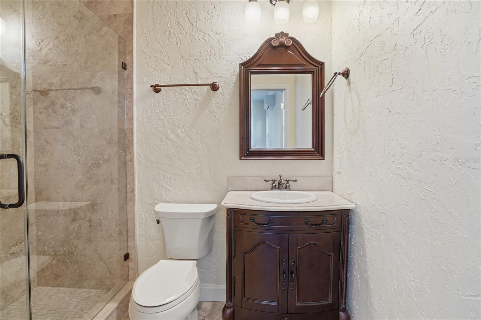 Listing photo id 9 for 10526 Cory Lake Drive