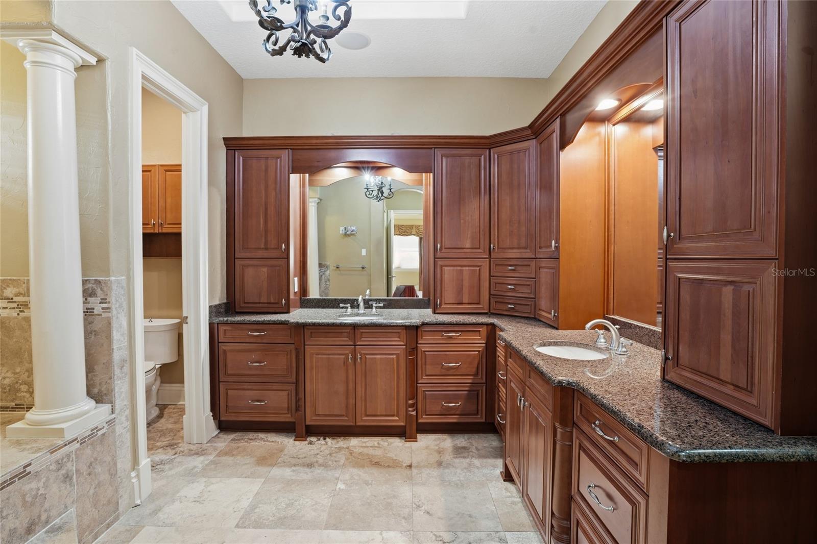 Listing photo id 21 for 10526 Cory Lake Drive