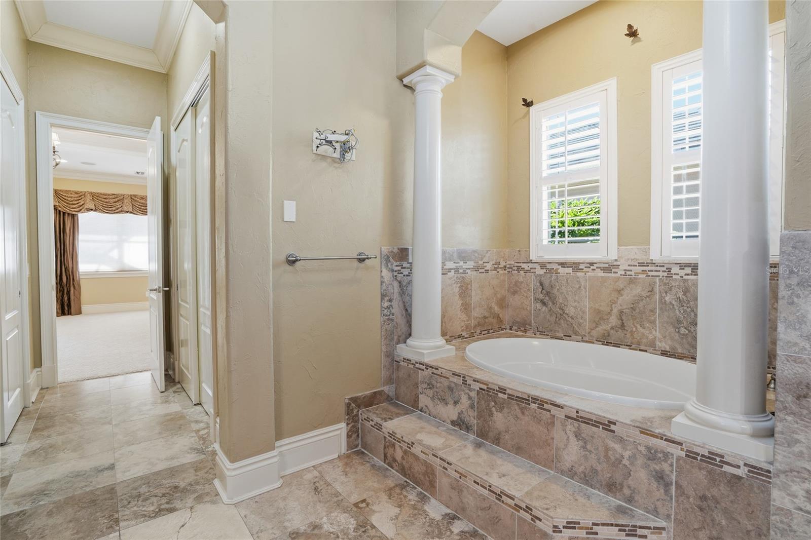 Listing photo id 23 for 10526 Cory Lake Drive