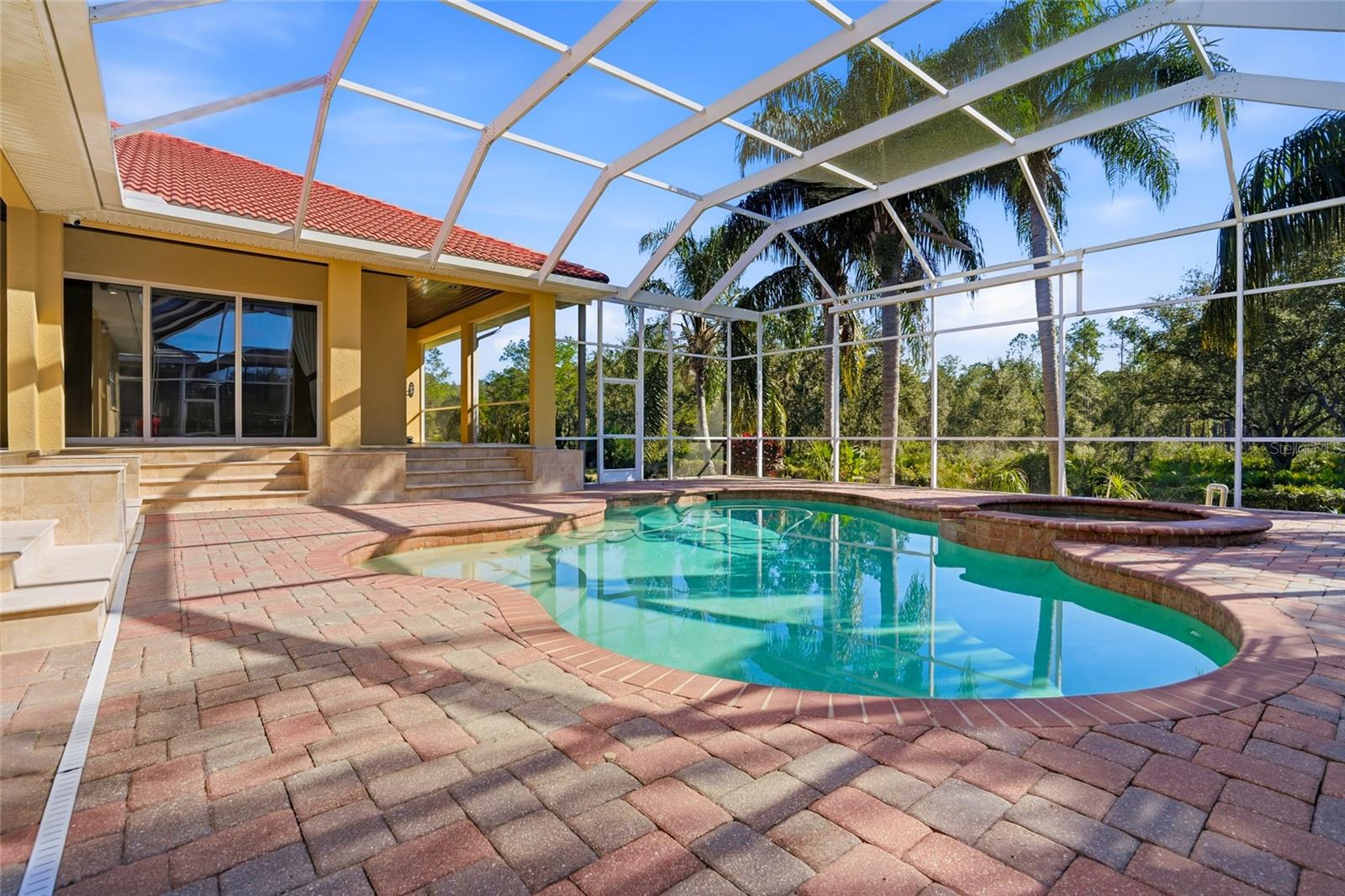 Listing photo id 47 for 10526 Cory Lake Drive