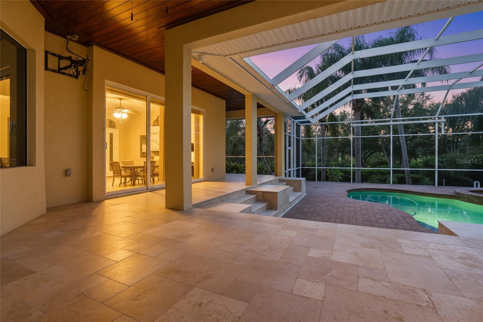 Listing photo id 52 for 10526 Cory Lake Drive