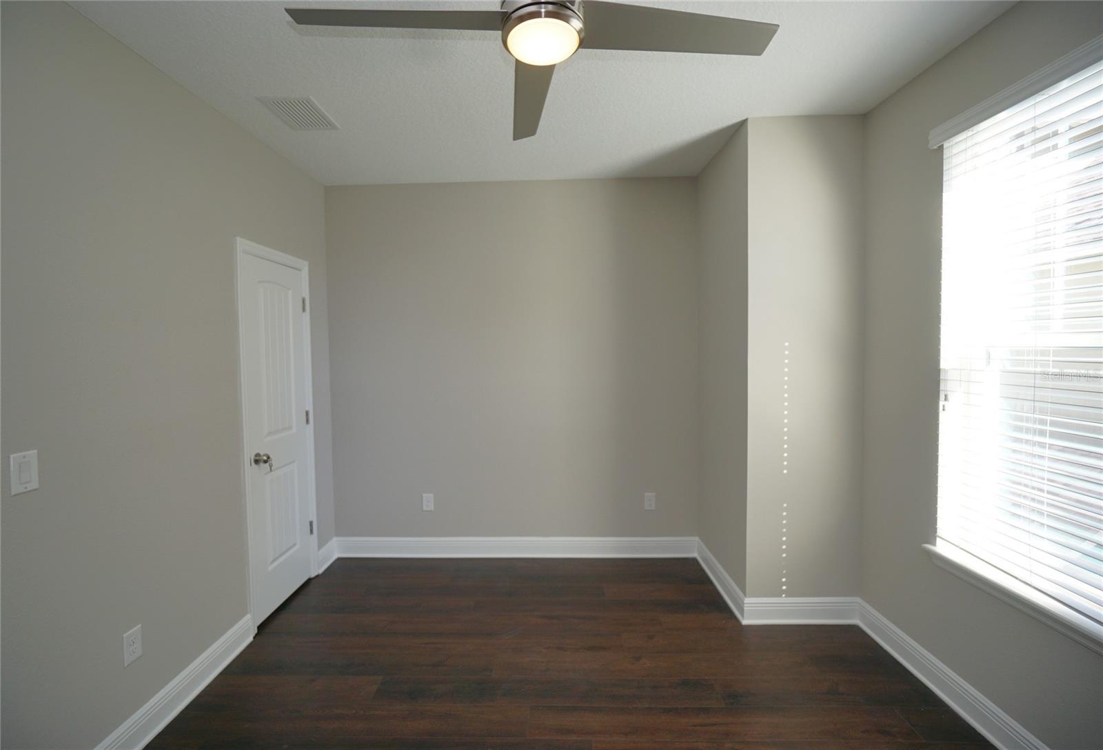 Image 12 of 24 For 115 Arrawana Avenue 8