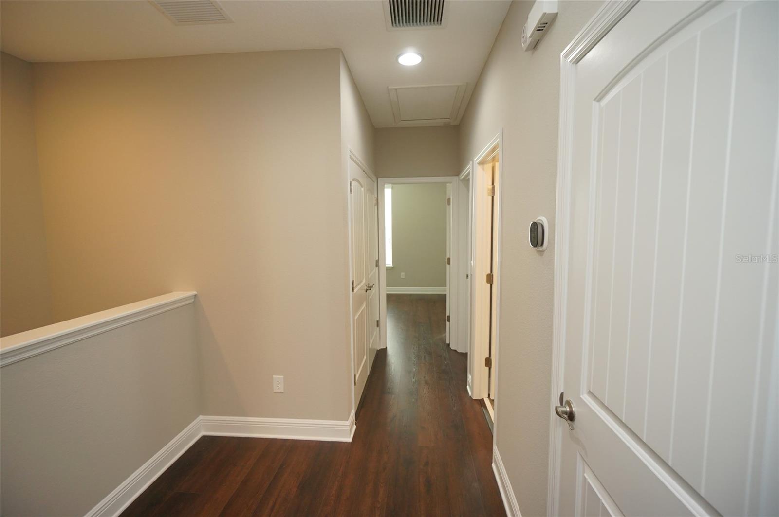 Image 16 of 24 For 115 Arrawana Avenue 8