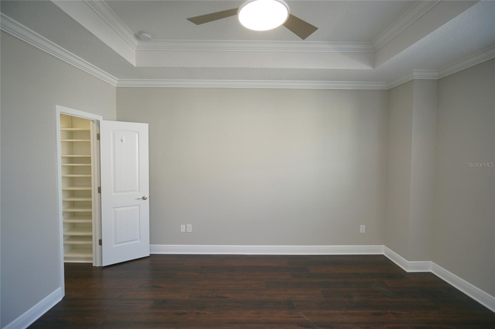 Image 22 of 24 For 115 Arrawana Avenue 8