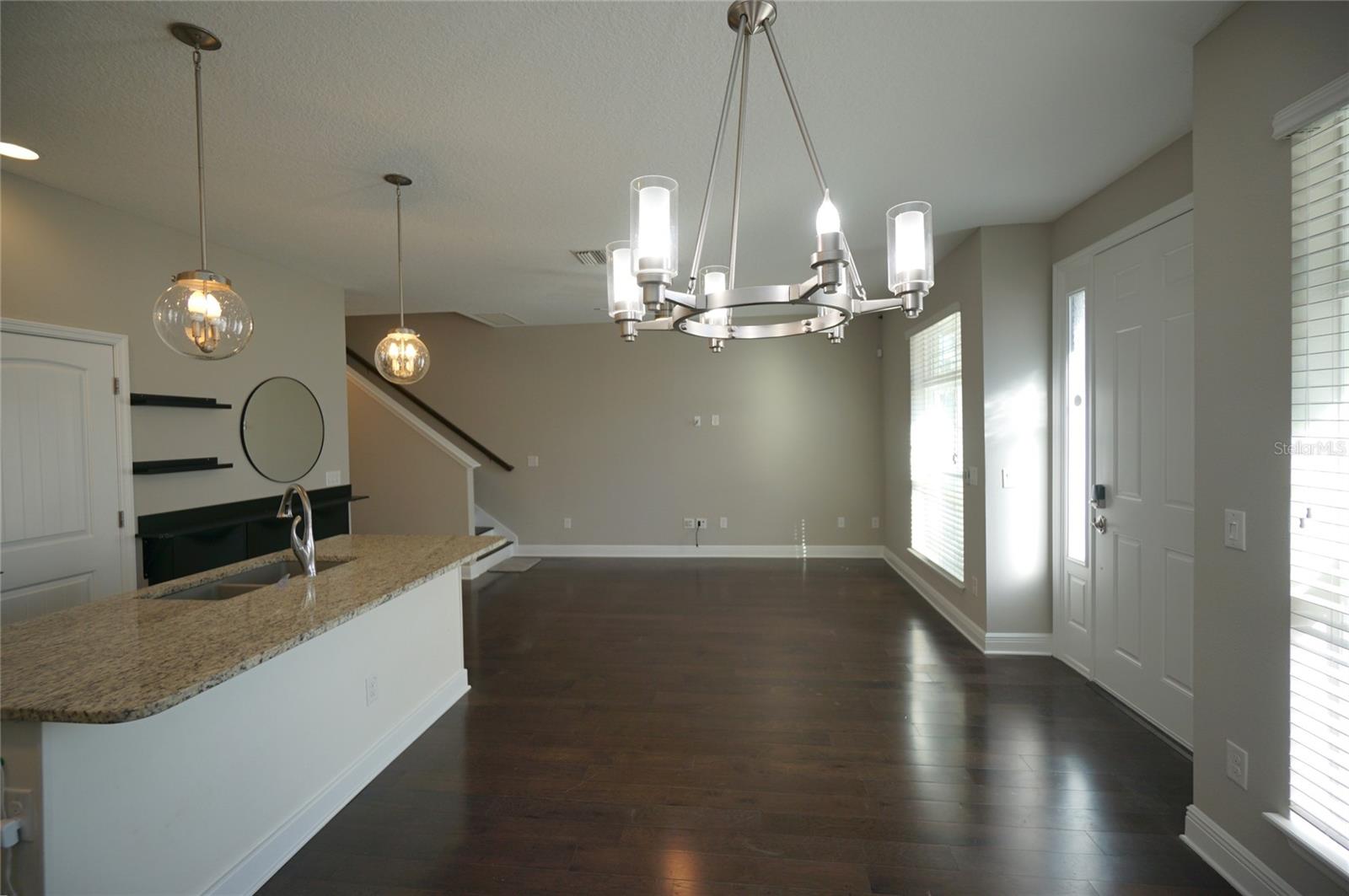 Image 4 of 24 For 115 Arrawana Avenue 8