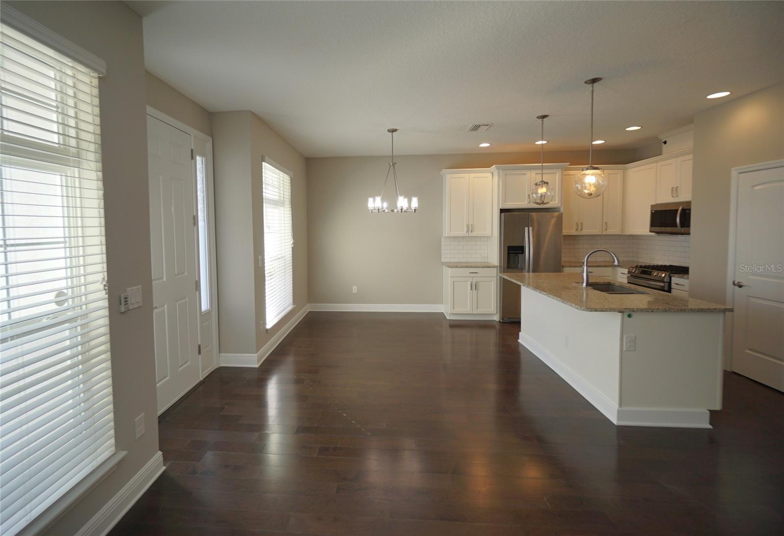 Image 6 of 24 For 115 Arrawana Avenue 8