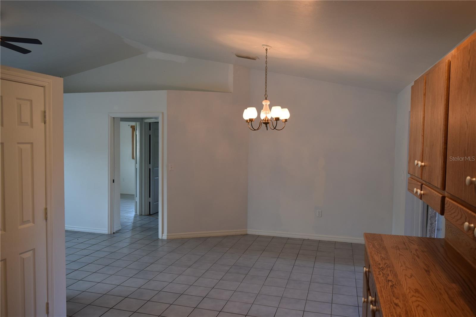 Image 14 of 37 For 3709 17th Street W