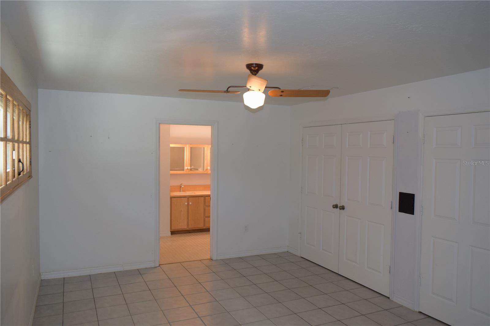 Image 22 of 37 For 3709 17th Street W