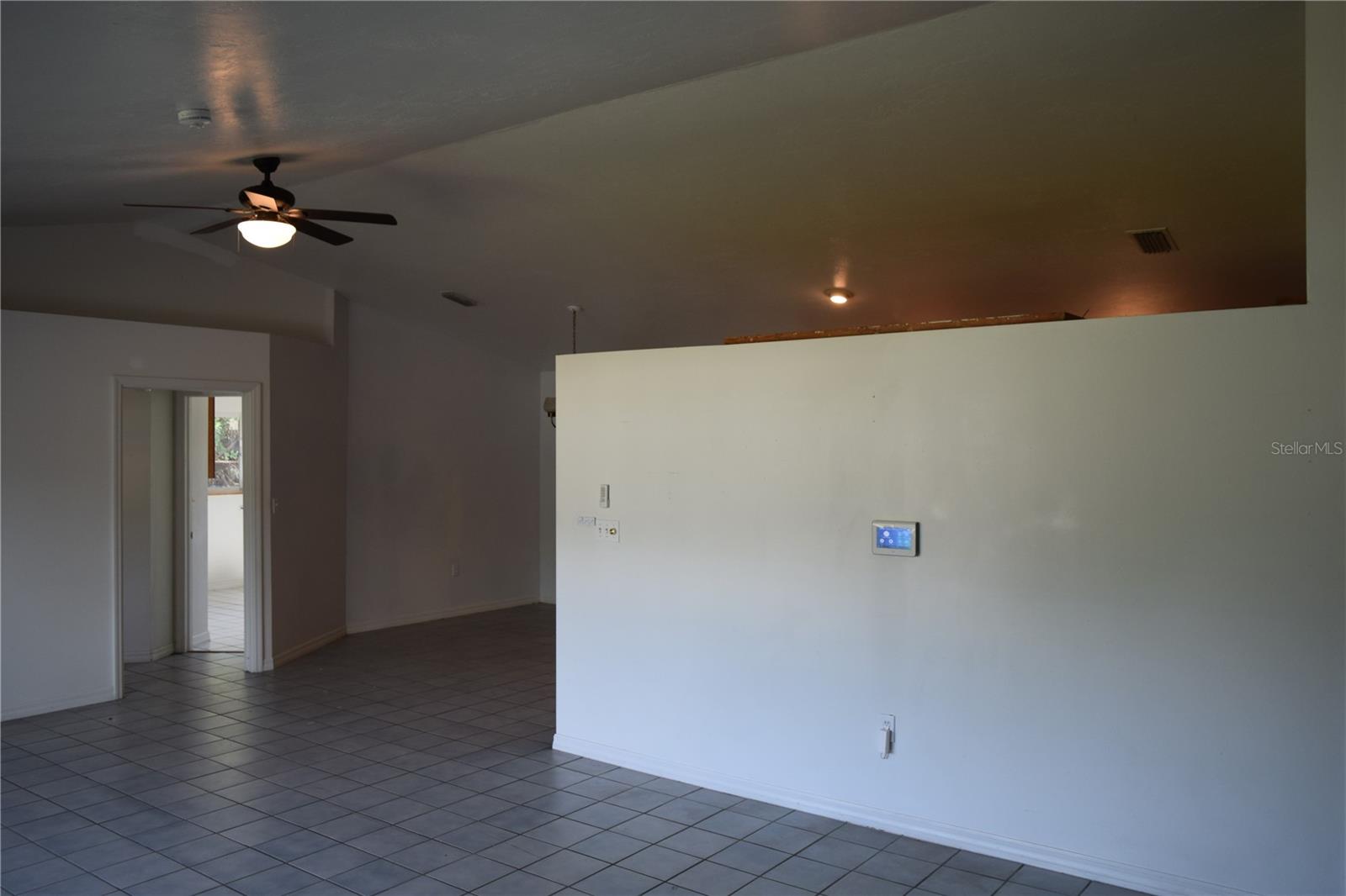 Image 8 of 37 For 3709 17th Street W