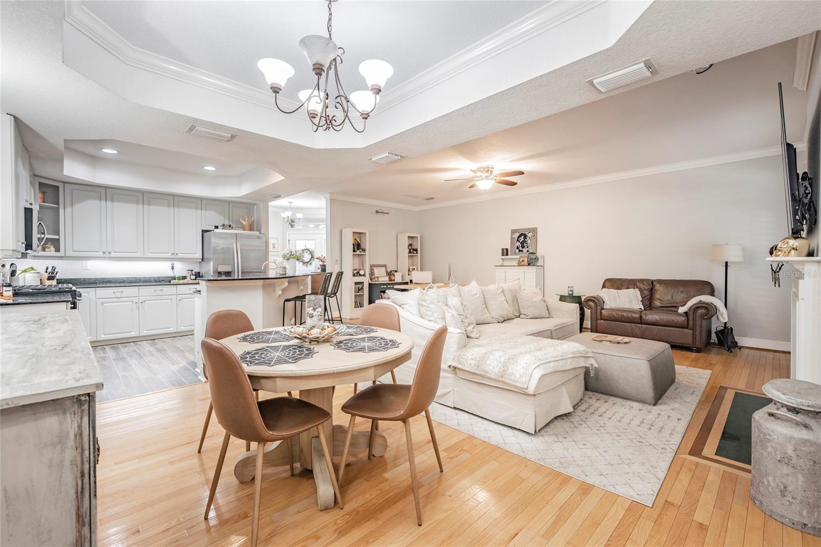 Image 11 of 32 For 2878 Bayshore Trails Drive