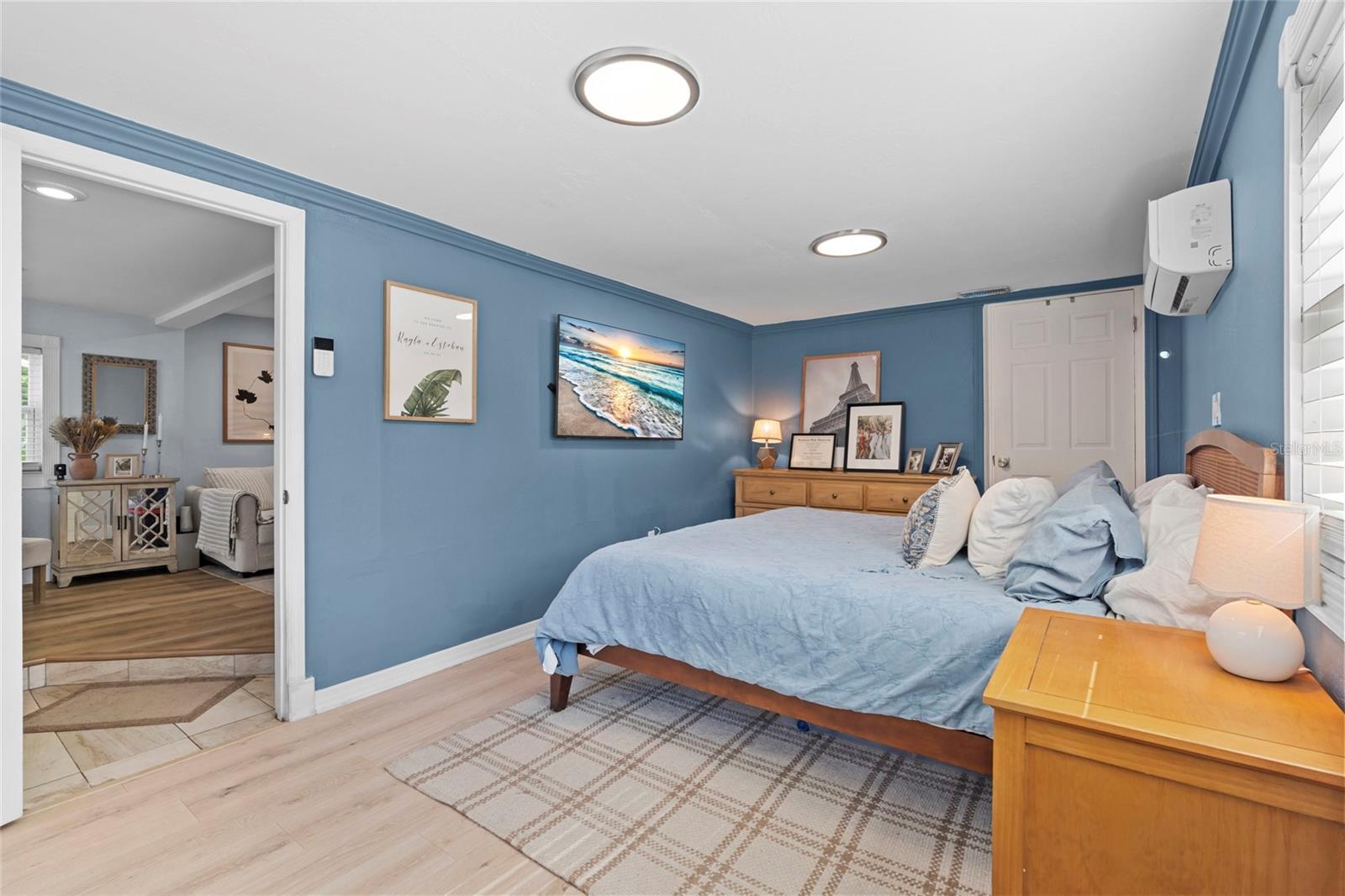 Image 15 of 29 For 7095 111th Street