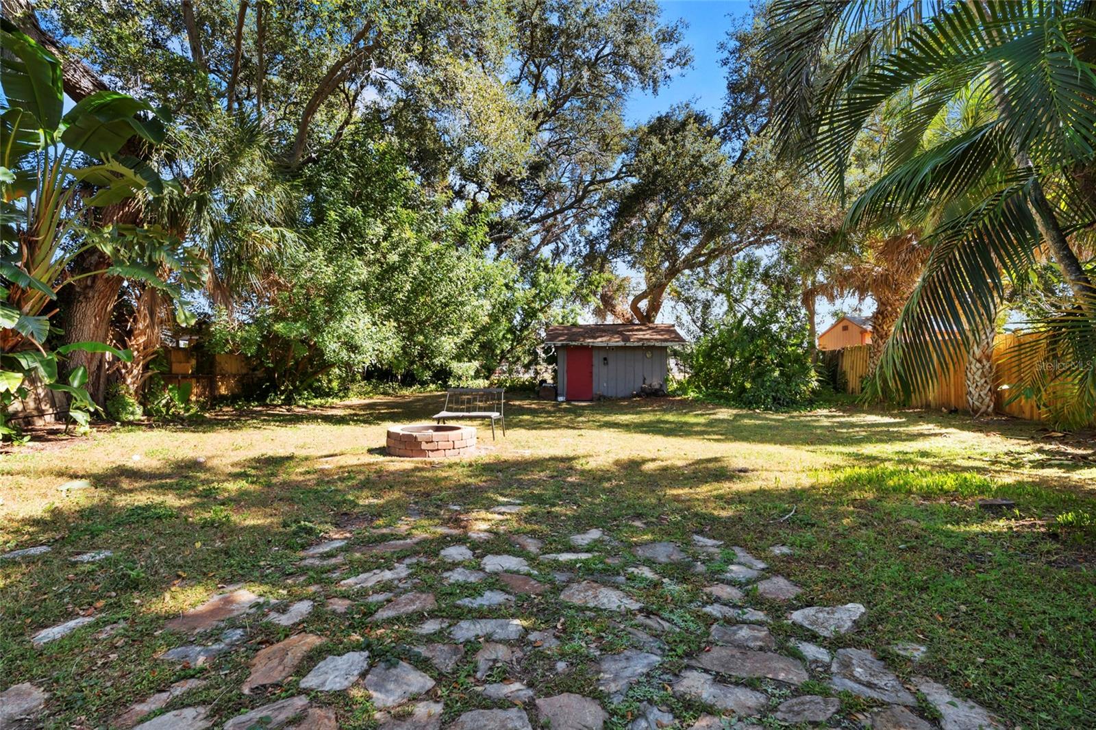 Image 22 of 29 For 7095 111th Street