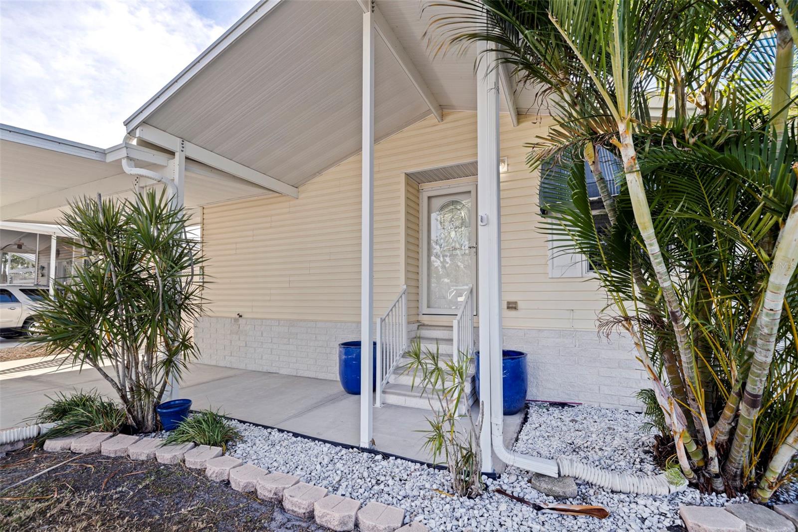 Image 2 of 26 For 9790 66th Street N 321