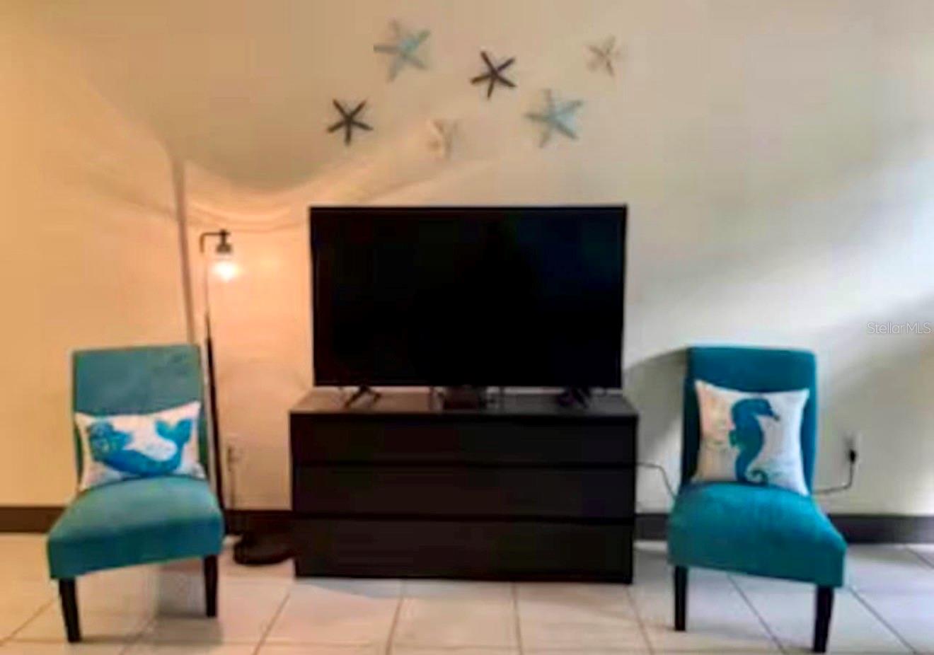 Image 5 of 25 For 611 Destiny Drive 520