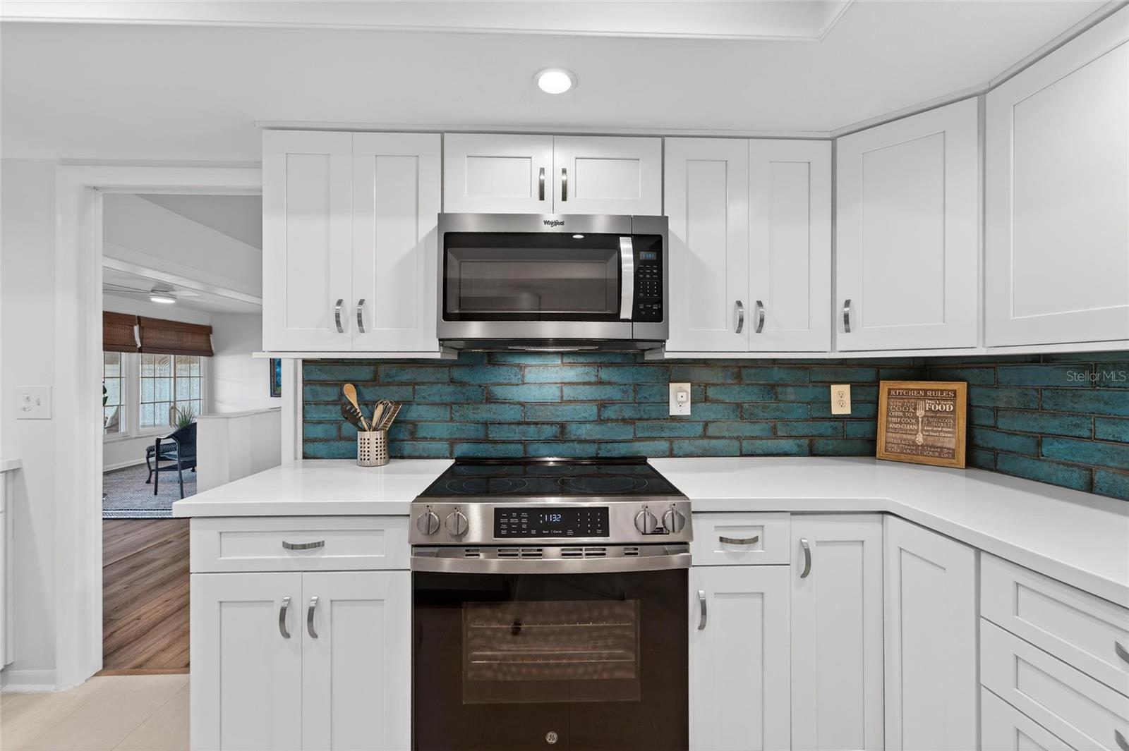 Image 17 of 83 For 2654 Countryclub Drive