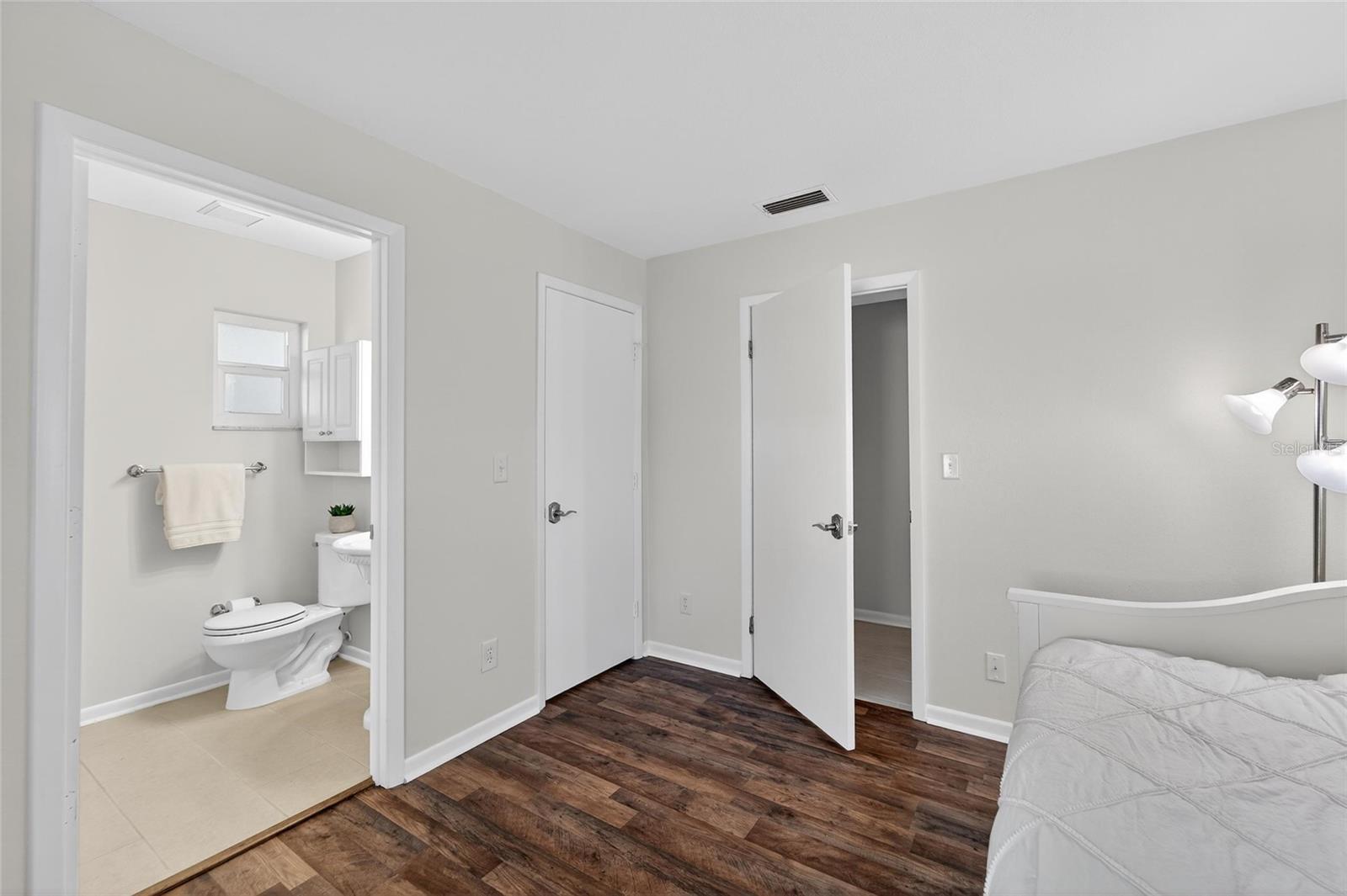 Image 46 of 83 For 2654 Countryclub Drive