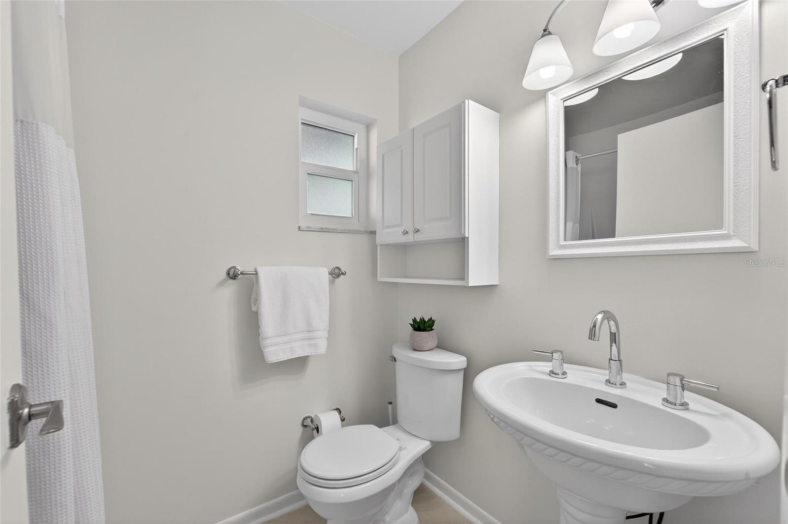 Image 48 of 83 For 2654 Countryclub Drive