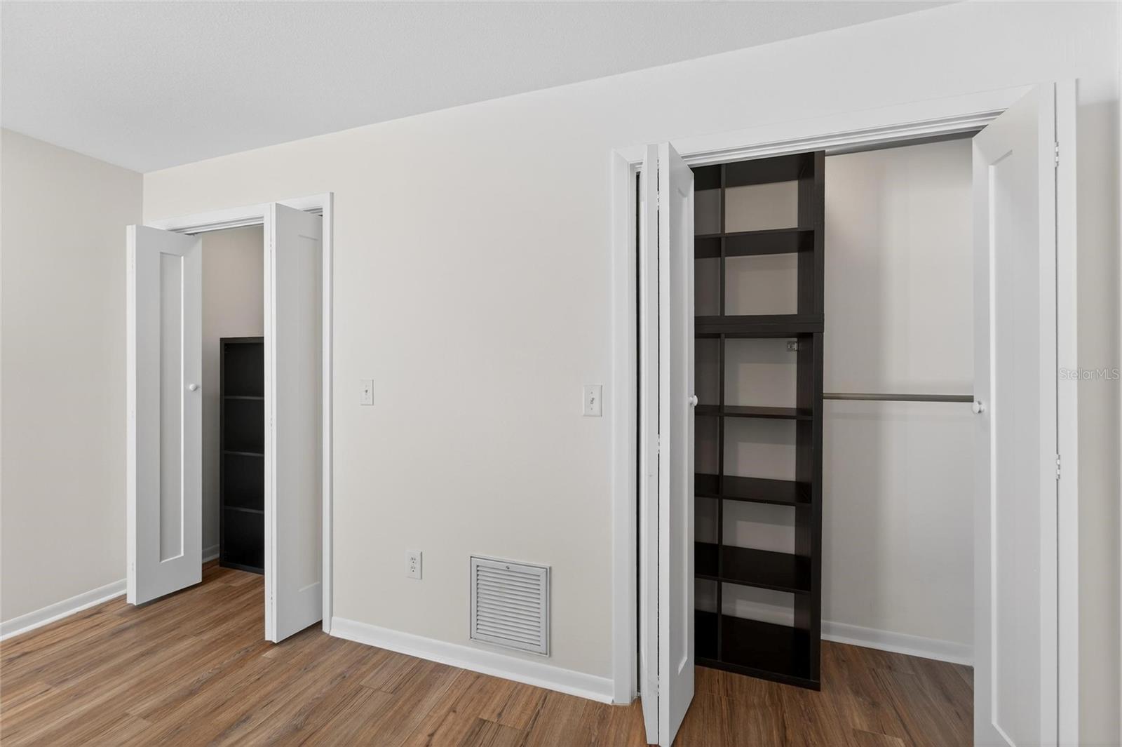 Image 55 of 83 For 2654 Countryclub Drive