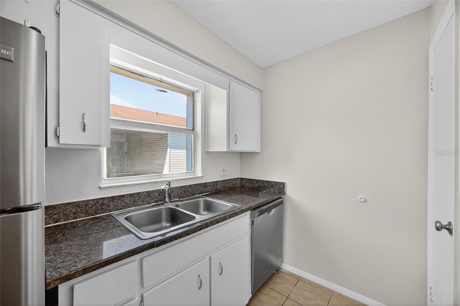 Image 10 of 31 For 7210 Manhattan Avenue 124