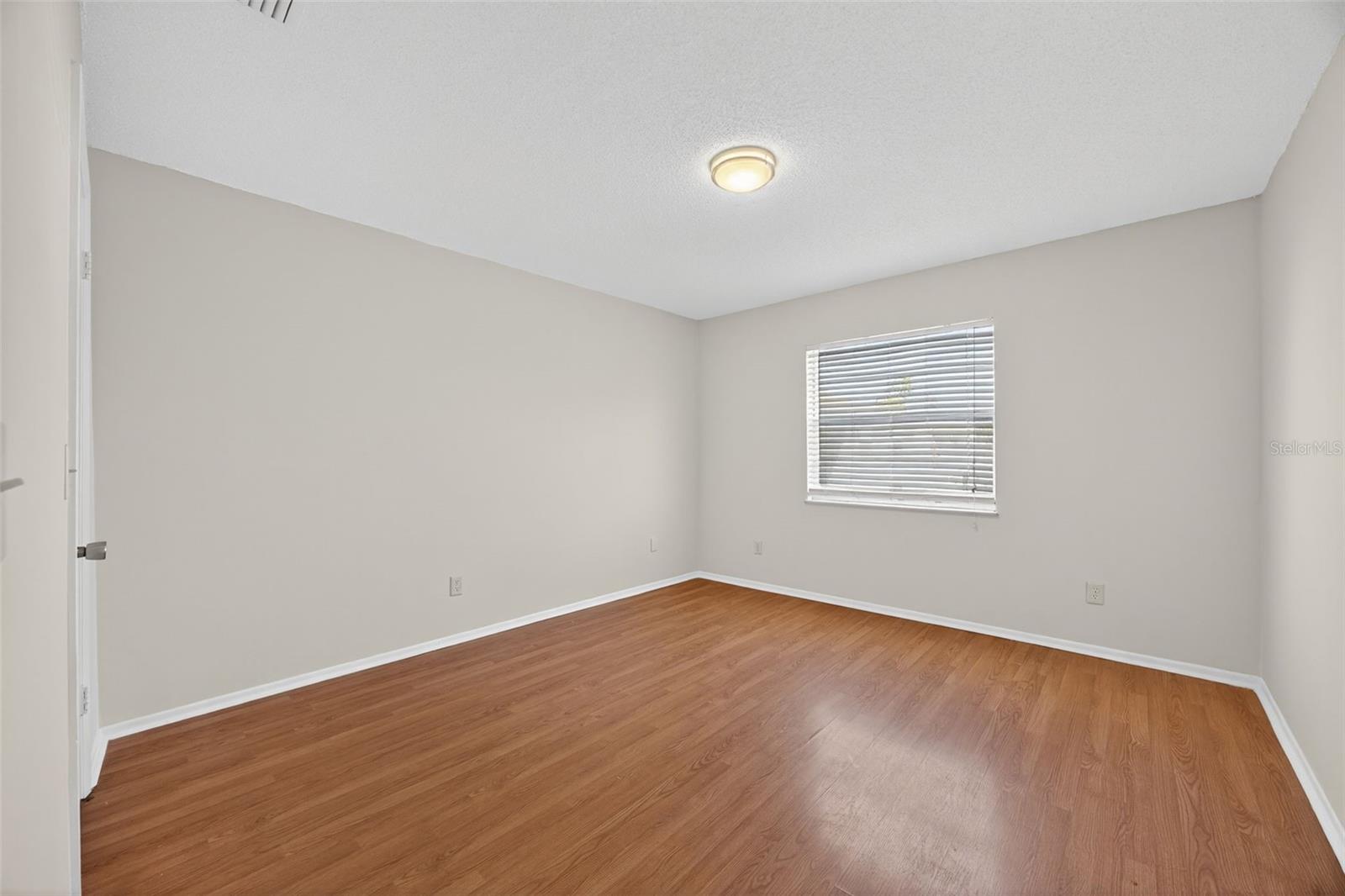 Image 14 of 31 For 7210 Manhattan Avenue 124