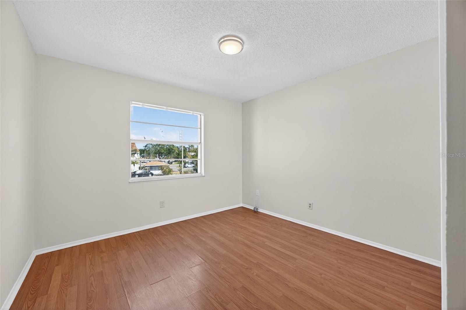 Image 16 of 31 For 7210 Manhattan Avenue 124