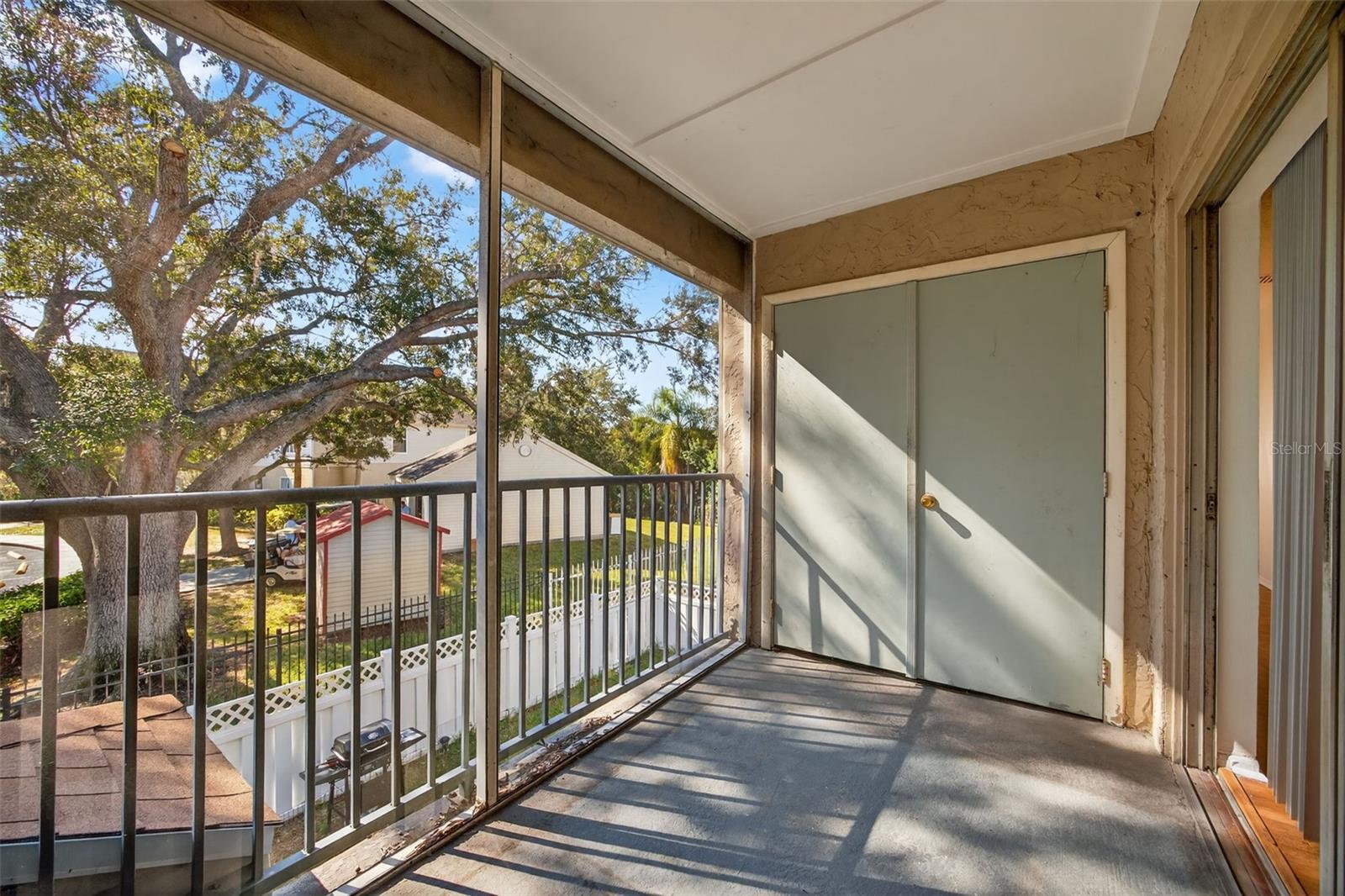 Image 19 of 31 For 7210 Manhattan Avenue 124