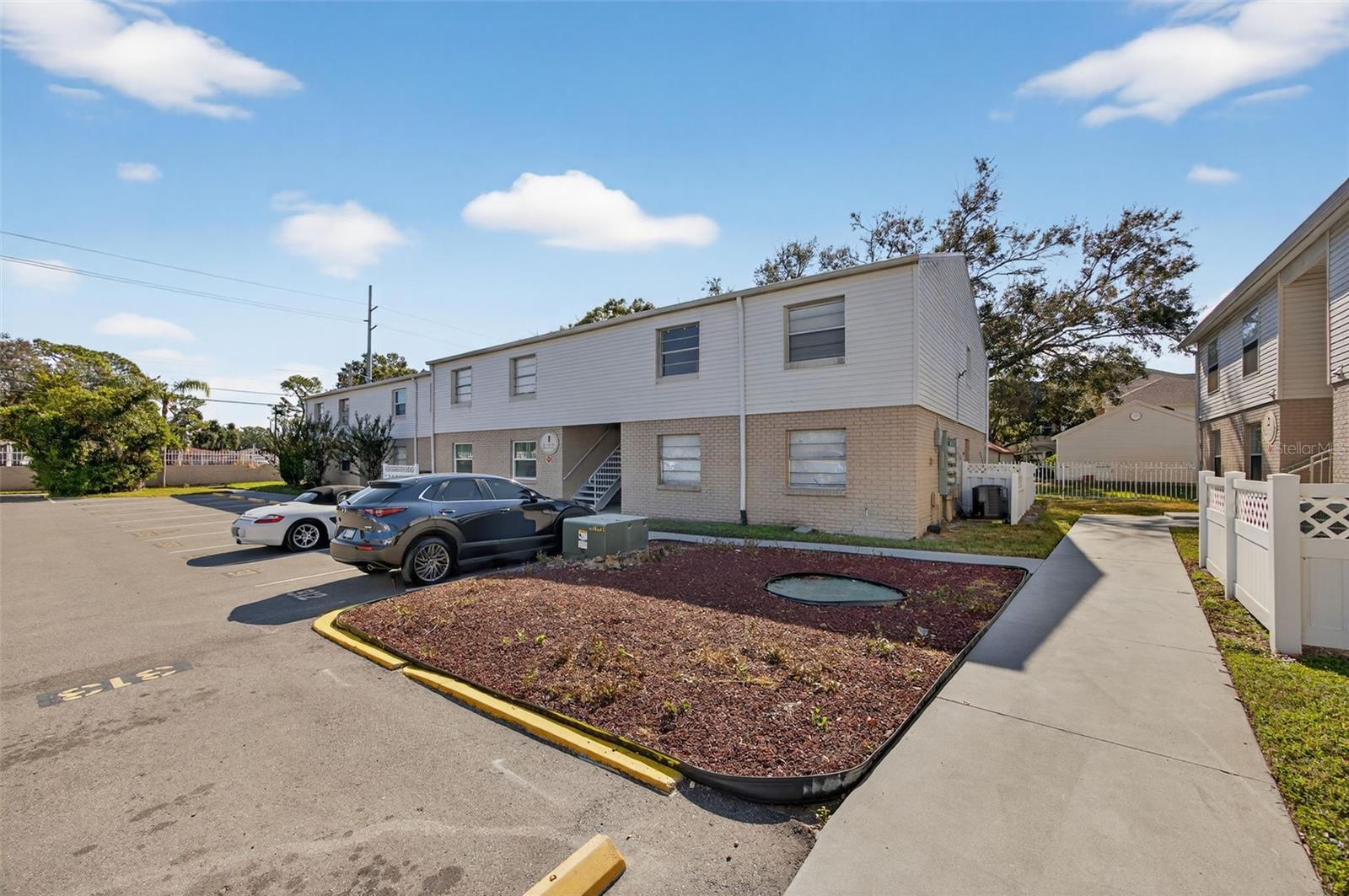 Image 21 of 31 For 7210 Manhattan Avenue 124