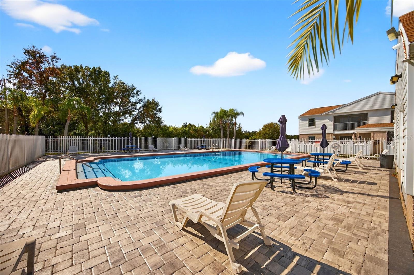 Image 22 of 31 For 7210 Manhattan Avenue 124