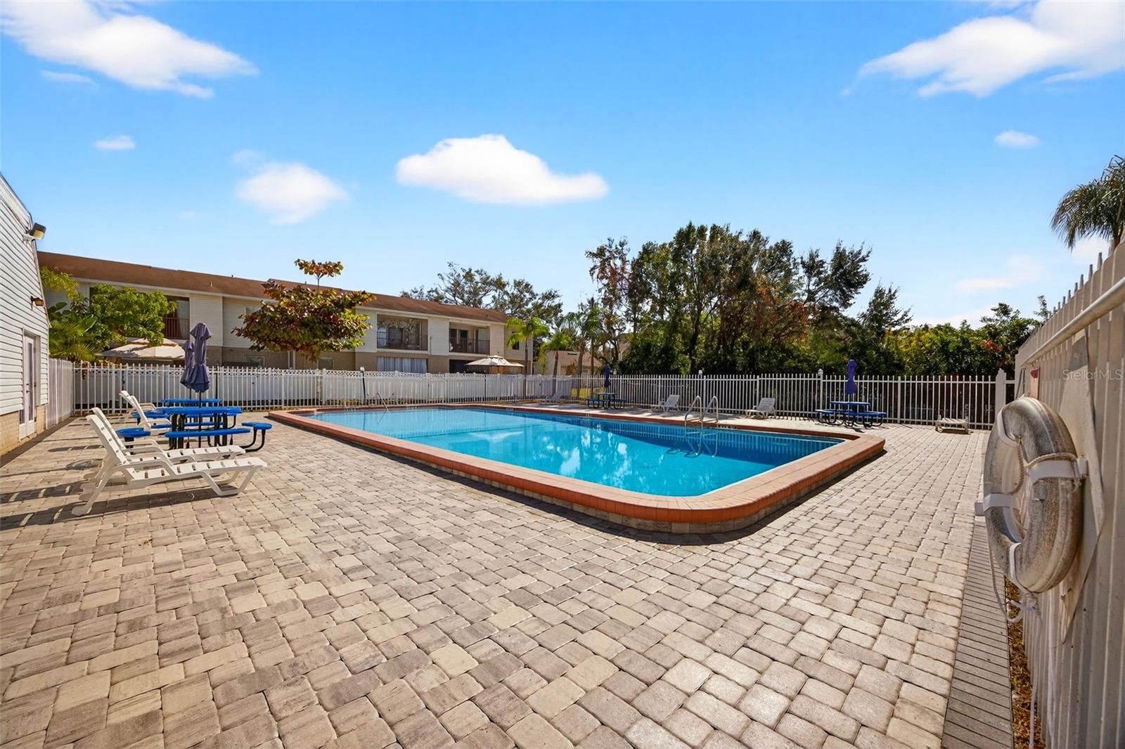 Image 24 of 31 For 7210 Manhattan Avenue 124