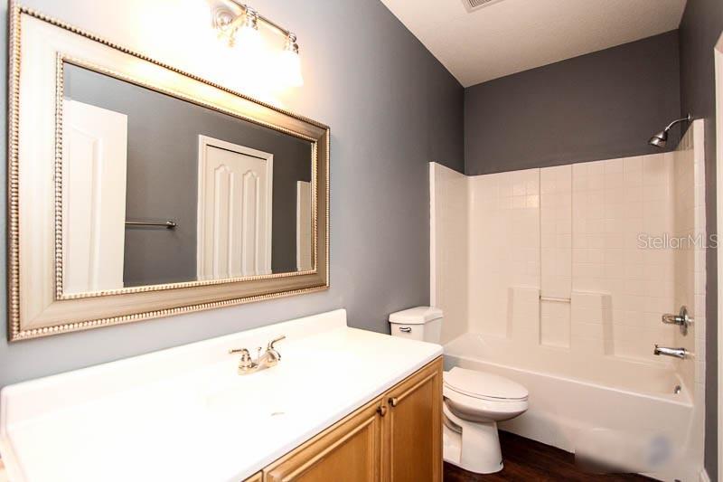 Image 14 of 29 For 15765 Fishhawk Falls Drive