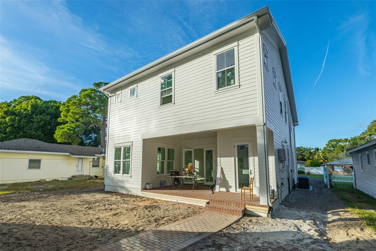 Image 10 of 25 For 510 35th Avenue N