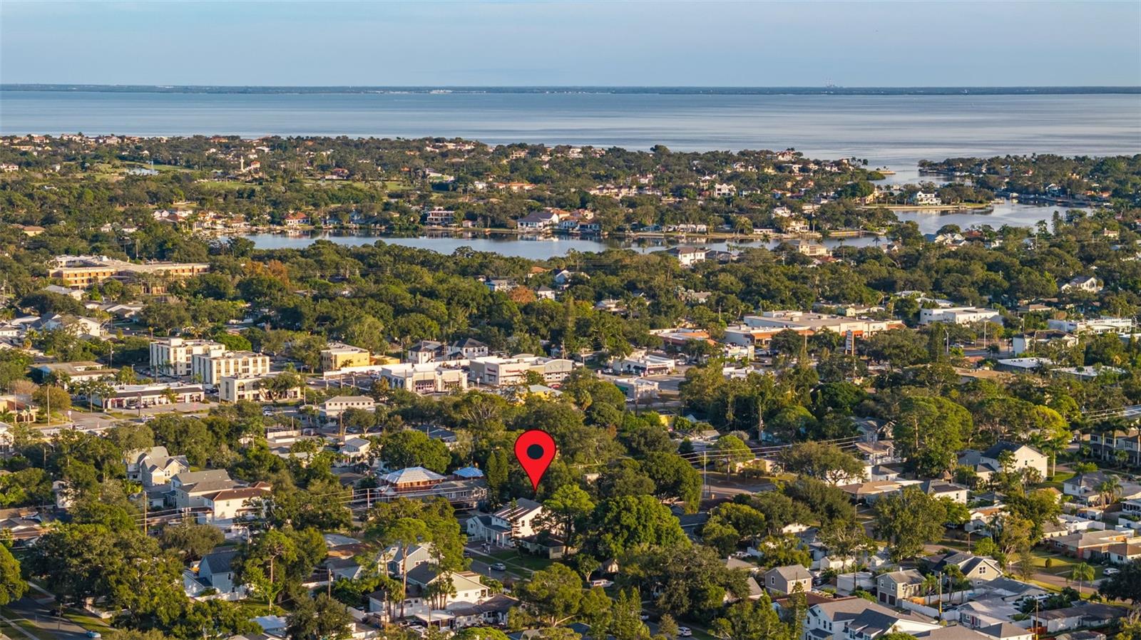 Image 21 of 25 For 510 35th Avenue N