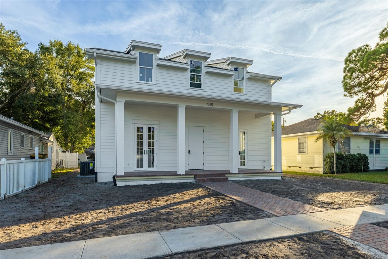 Image 5 of 25 For 510 35th Avenue N