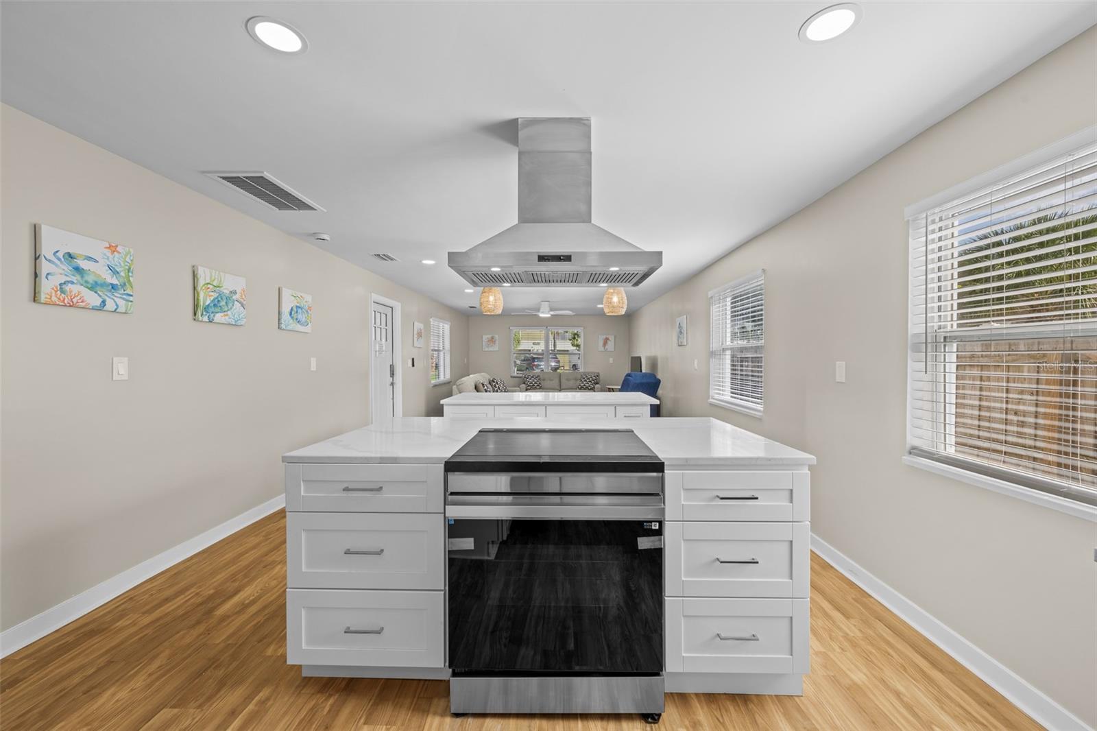 Image 8 of 36 For 2506 Bay Boulevard