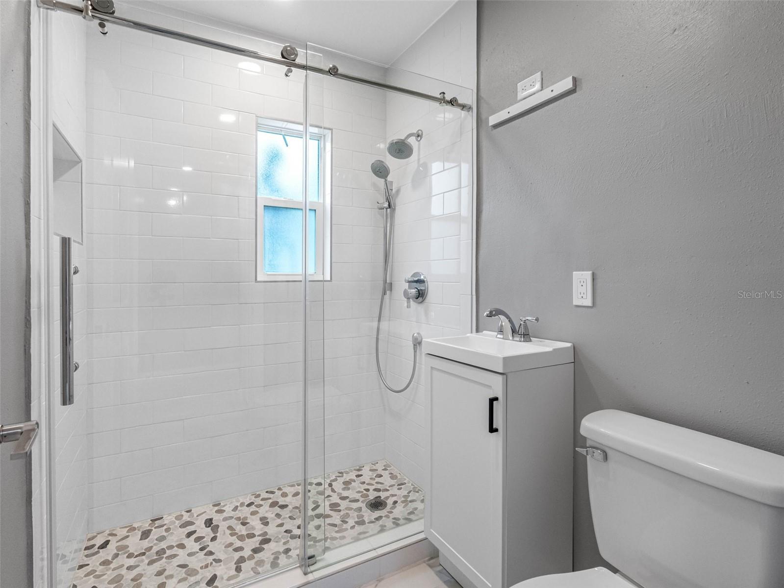 Image 12 of 53 For 540 80th Avenue