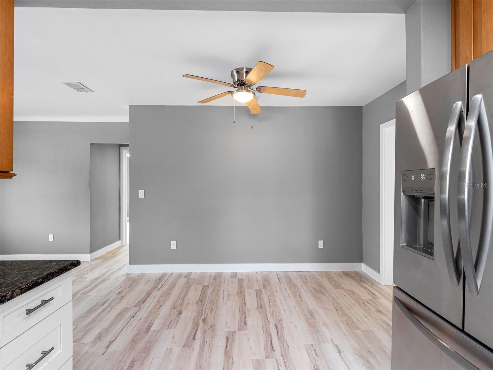 Image 20 of 53 For 540 80th Avenue