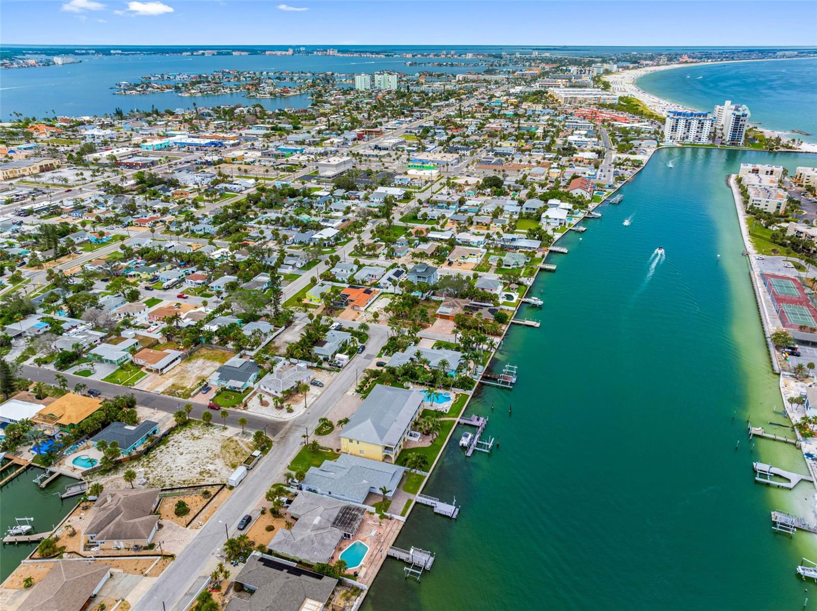 Image 40 of 53 For 540 80th Avenue