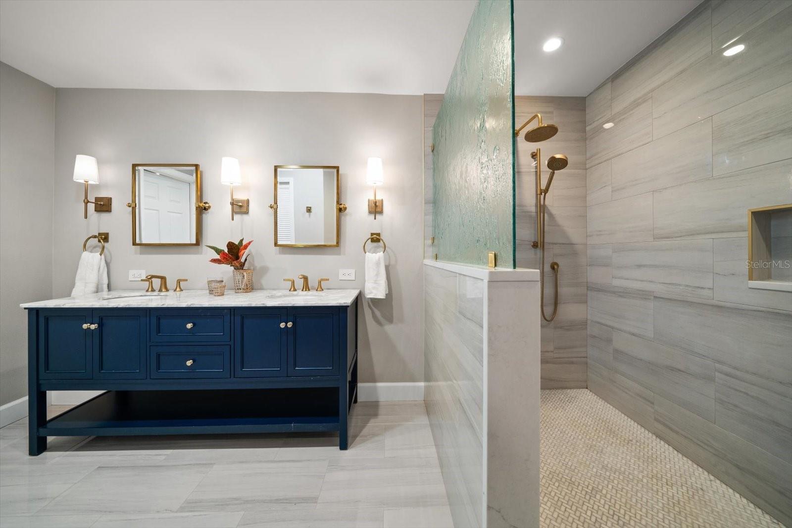 Image 12 of 48 For 47 Pelican Place