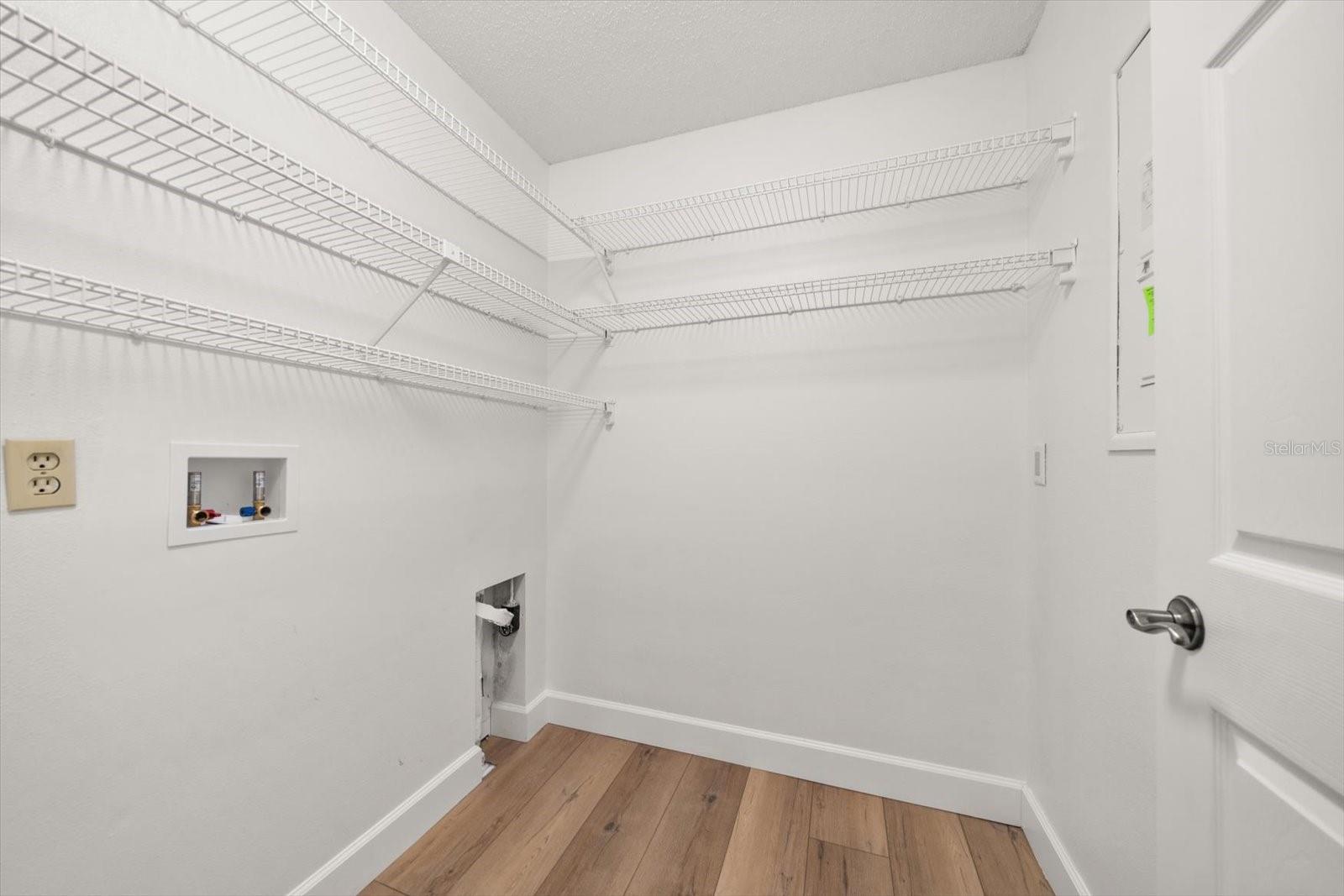 Image 20 of 48 For 47 Pelican Place