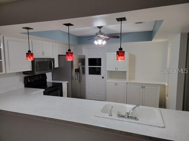 Image 3 of 14 For 18318 Aintree Court