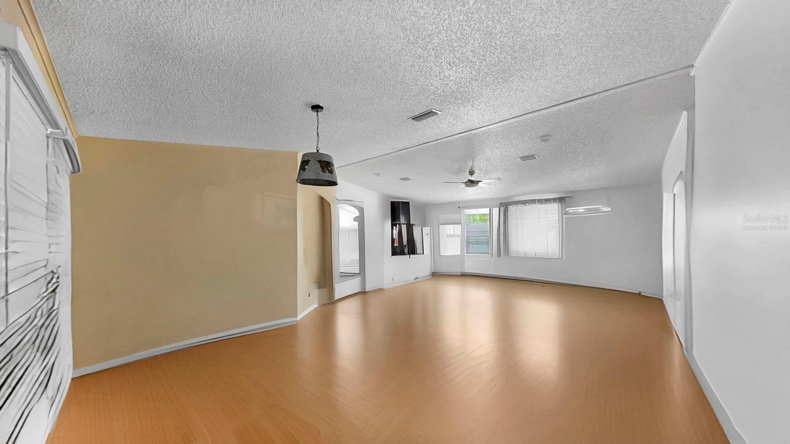 Image 14 of 23 For 601 8th Court Se